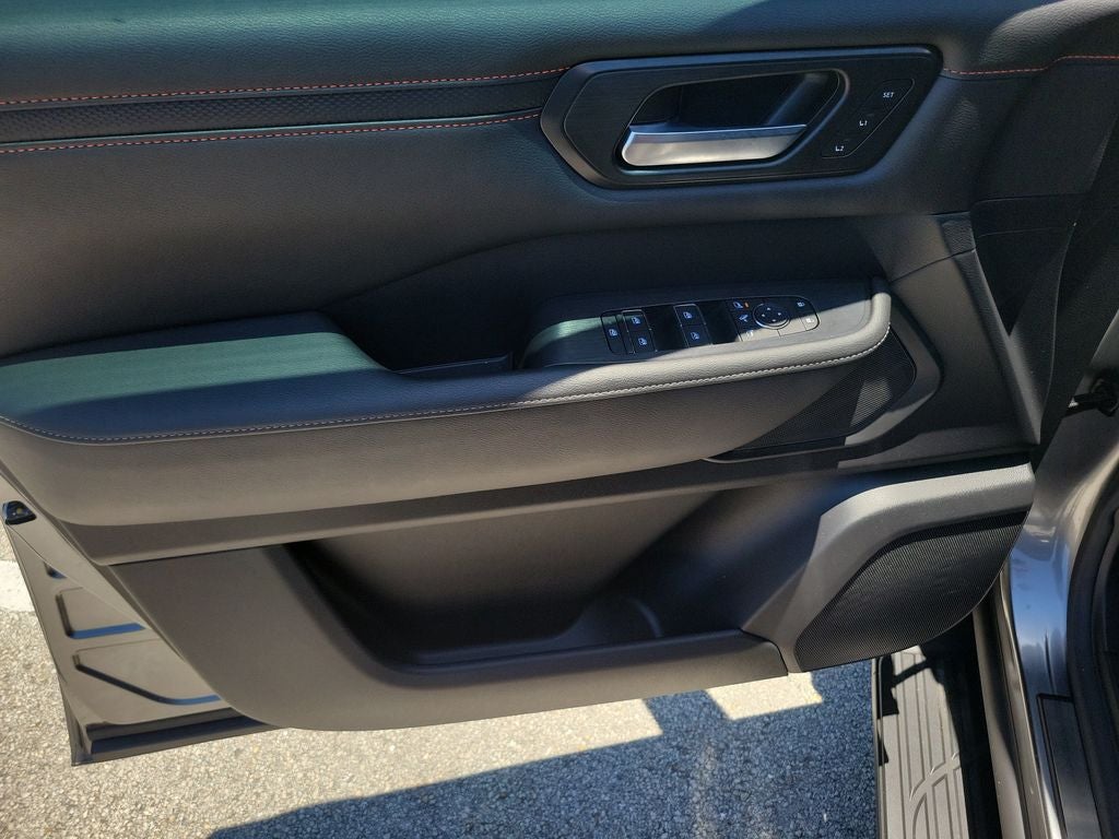 2026 Nissan Armada PRO-4X - Photo 22