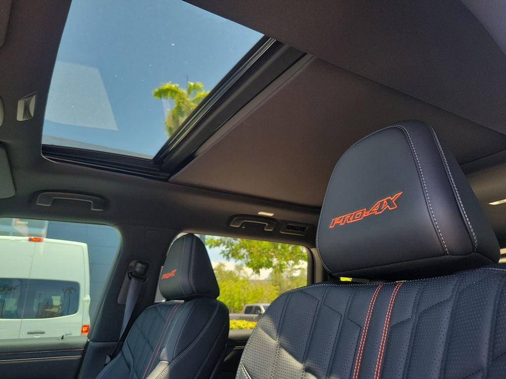 2026 Nissan Armada PRO-4X - Photo 25