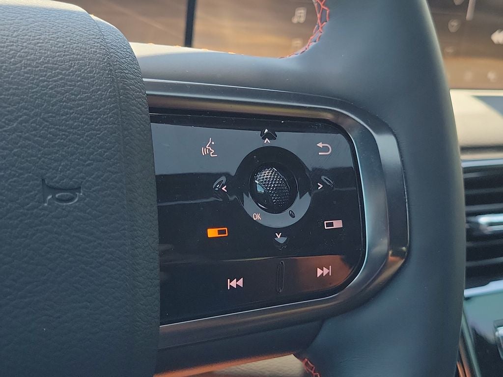 2026 Nissan Armada PRO-4X - Photo 27
