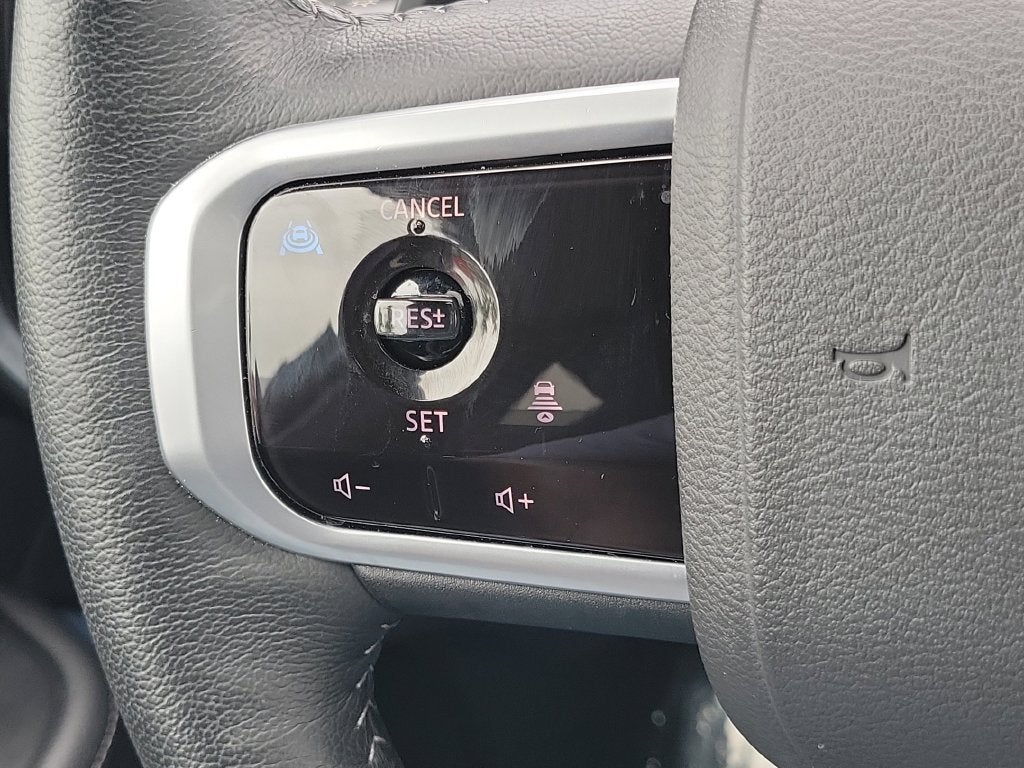 2025 Nissan Armada Platinum