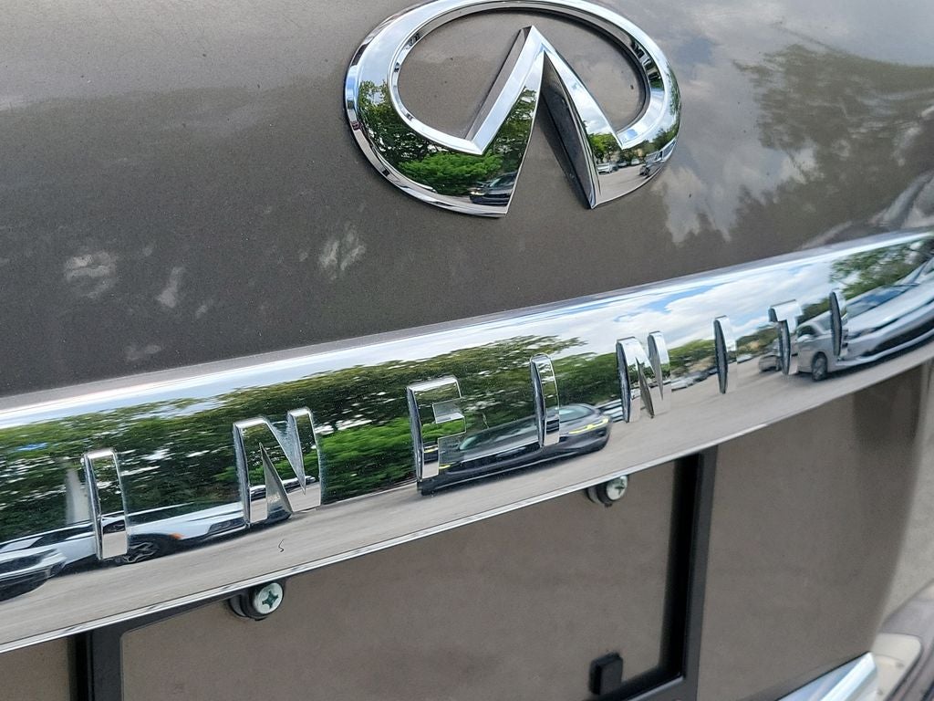 2014 INFINITI QX80 Base
