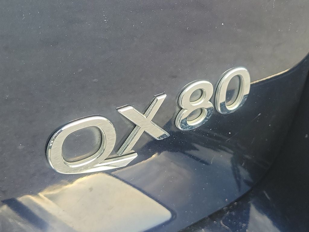 2019 INFINITI QX80 LUXE