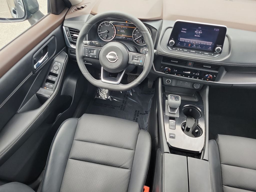 2023 Nissan Rogue SV w/Premium Package