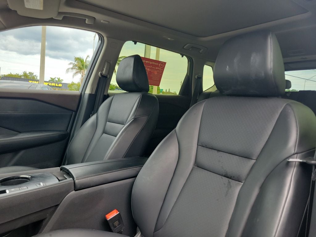 2023 Nissan Rogue SV w/Premium Package