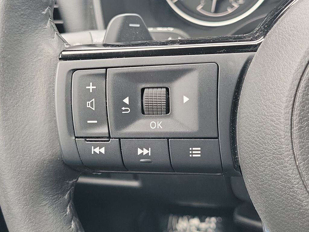 2023 Nissan Rogue SV w/Premium Package