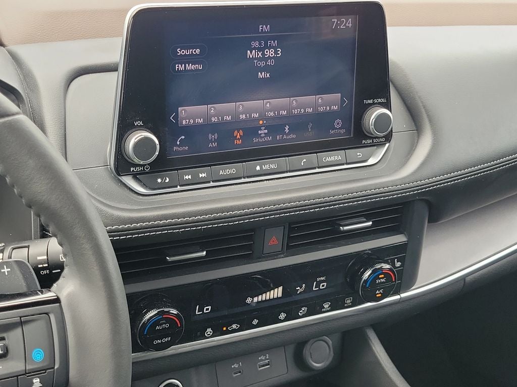 2023 Nissan Rogue SV w/Premium Package