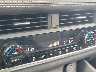 2023 Nissan Rogue SV w/Premium Package