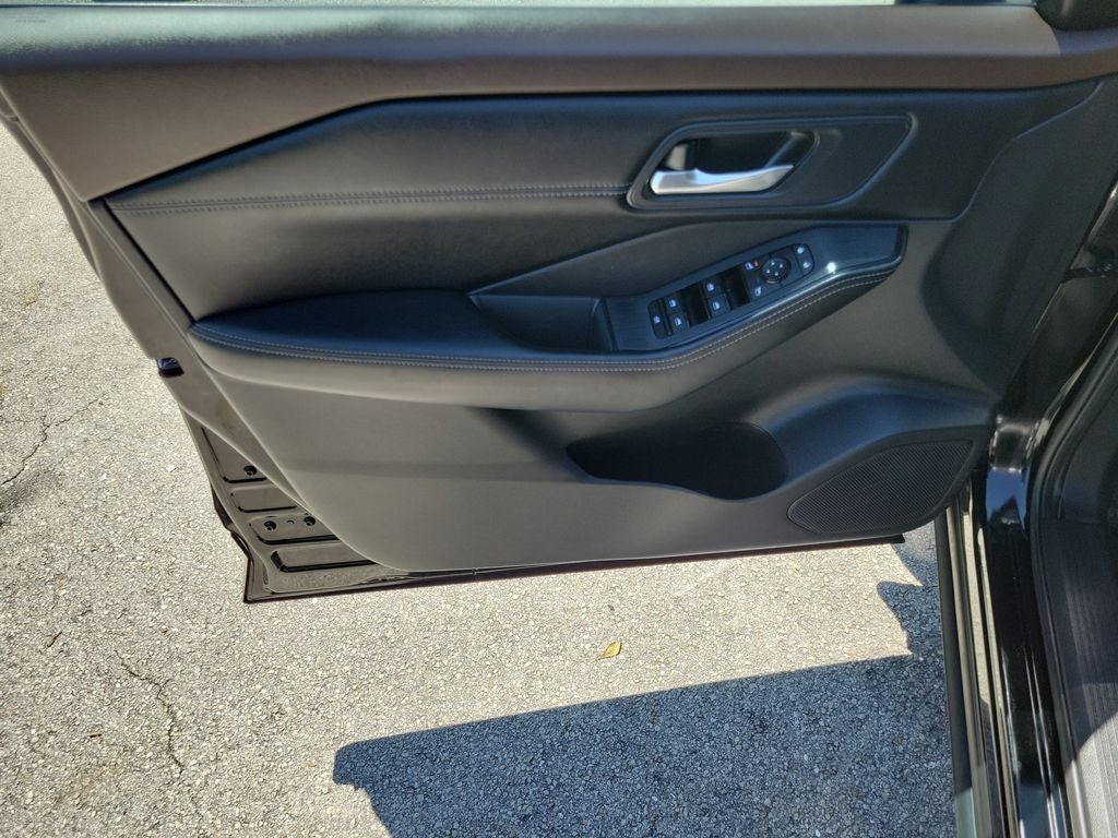 2023 Nissan Rogue SV w/Premium Package