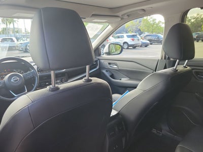 2024 Nissan Rogue SV w/Premium Package