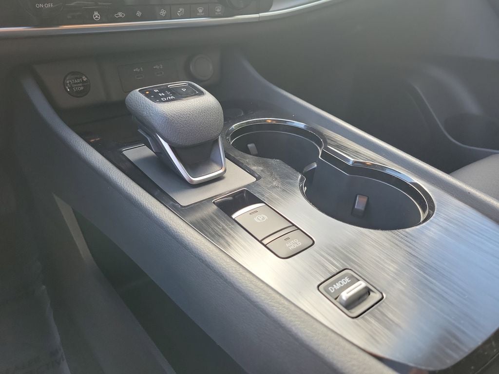 2024 Nissan Rogue SV w/Premium Package