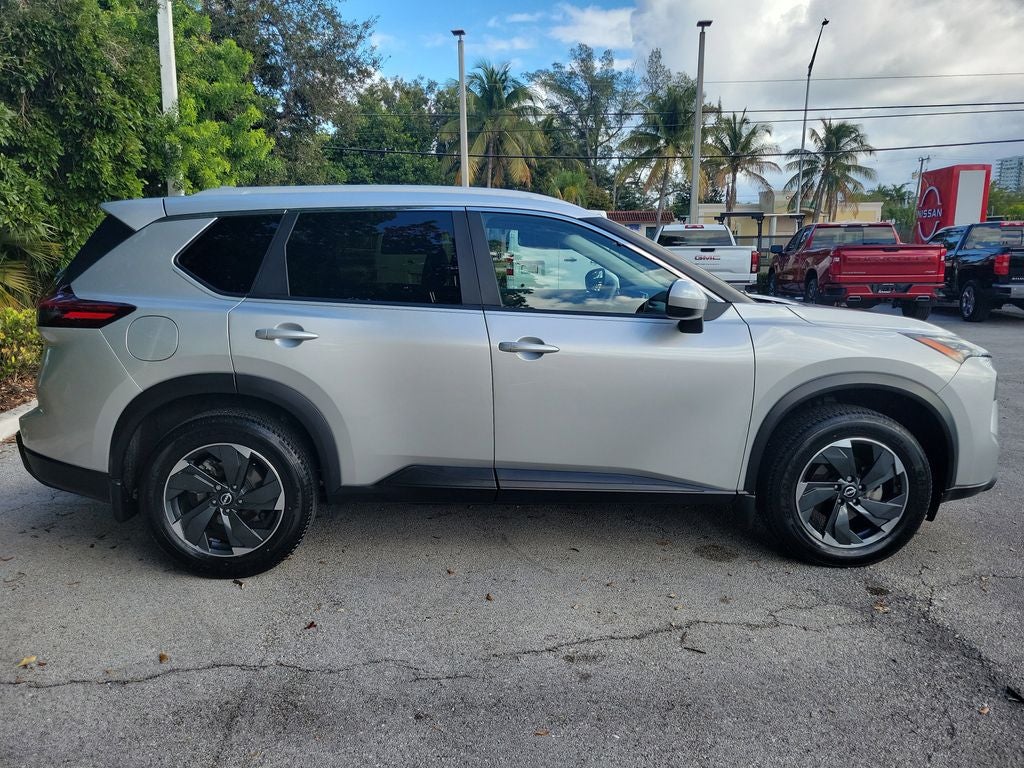 2024 Nissan Rogue SV w/Premium Package