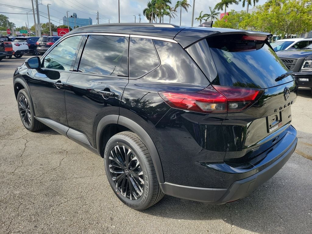 2026 Nissan Rogue Dark Armor