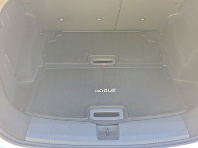 2026 Nissan Rogue Platinum Premium