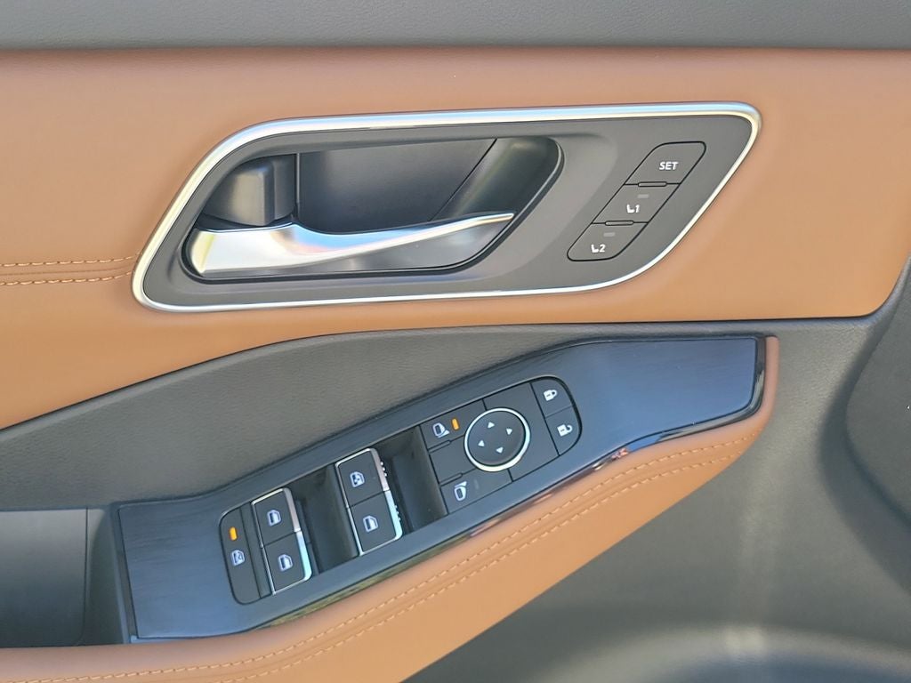 2026 Nissan Rogue Platinum Premium