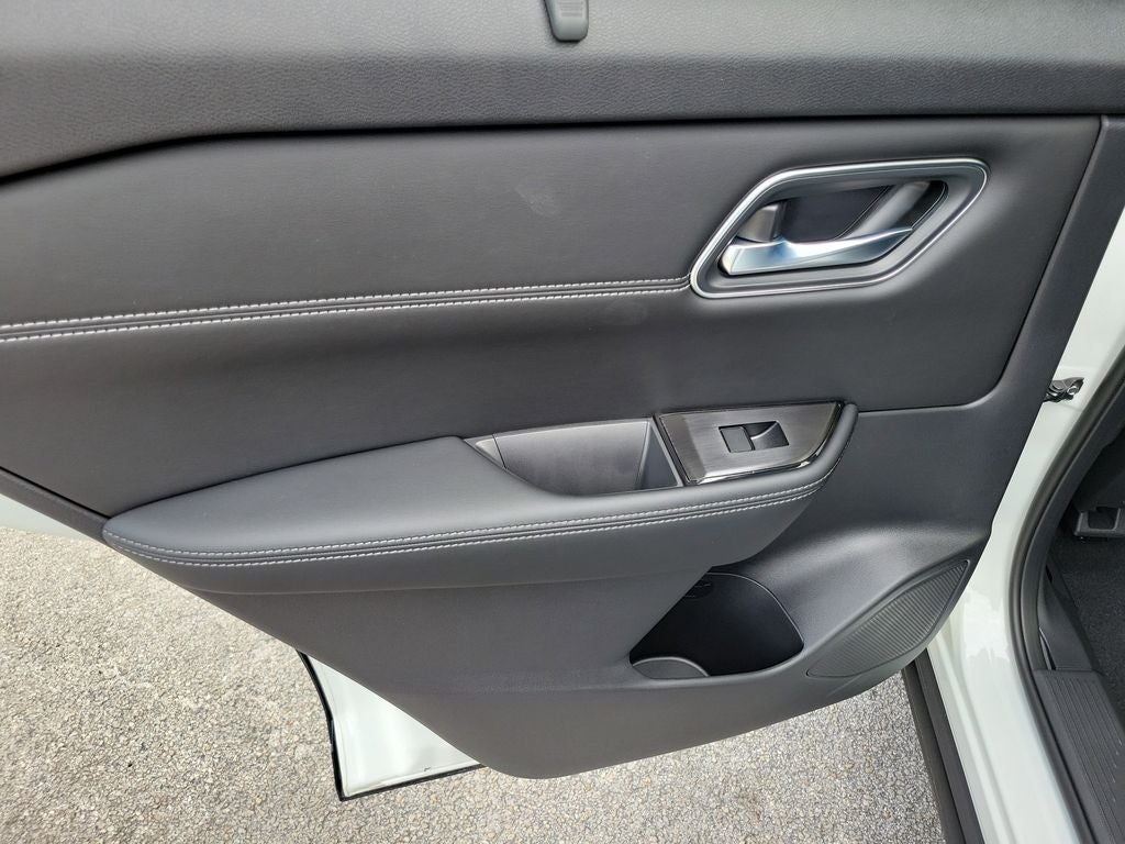 2026 Nissan Rogue Platinum Premium