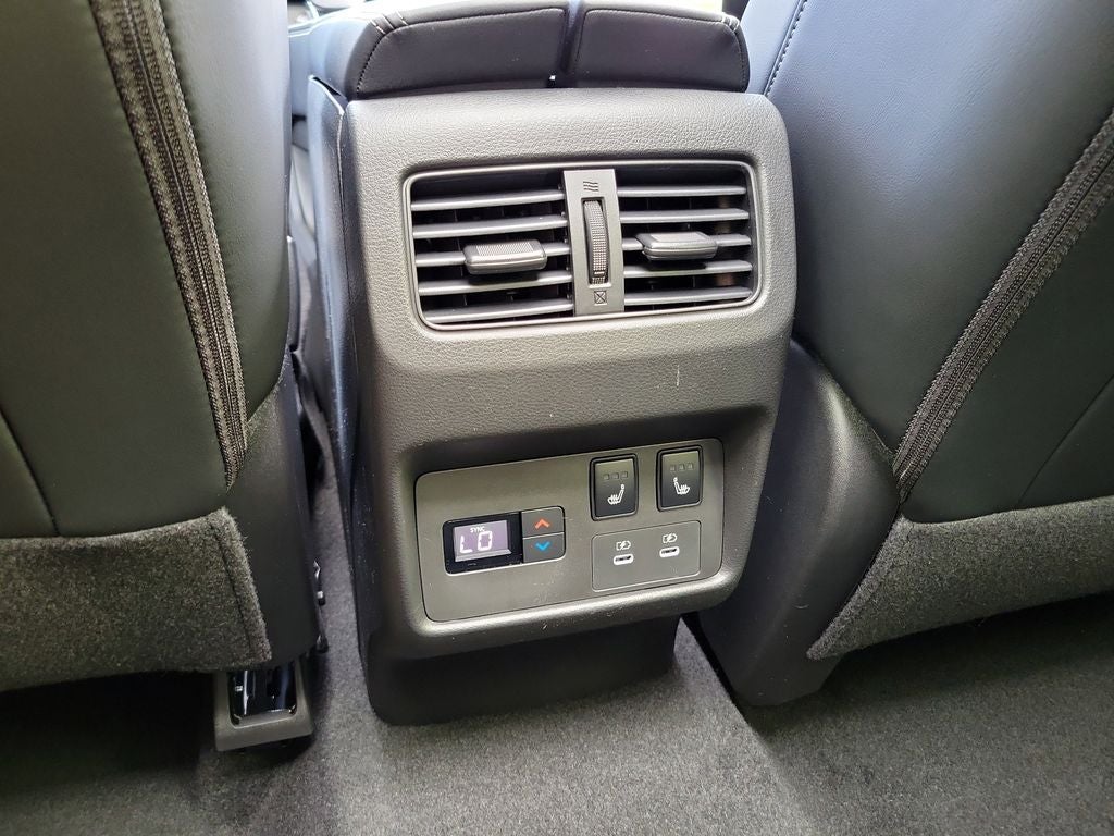 2026 Nissan Rogue Platinum Premium