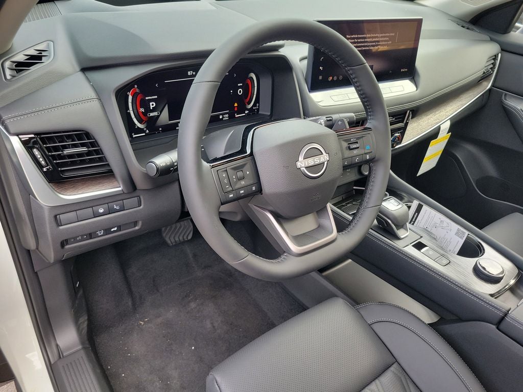 2026 Nissan Rogue Platinum Premium
