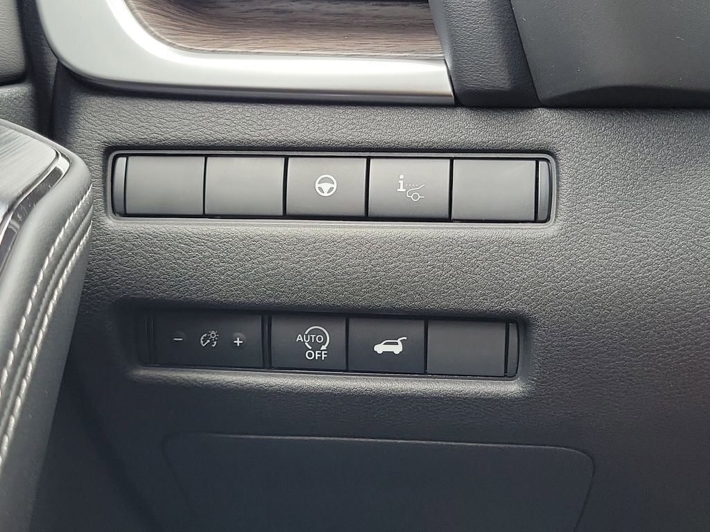 2026 Nissan Rogue Platinum Premium