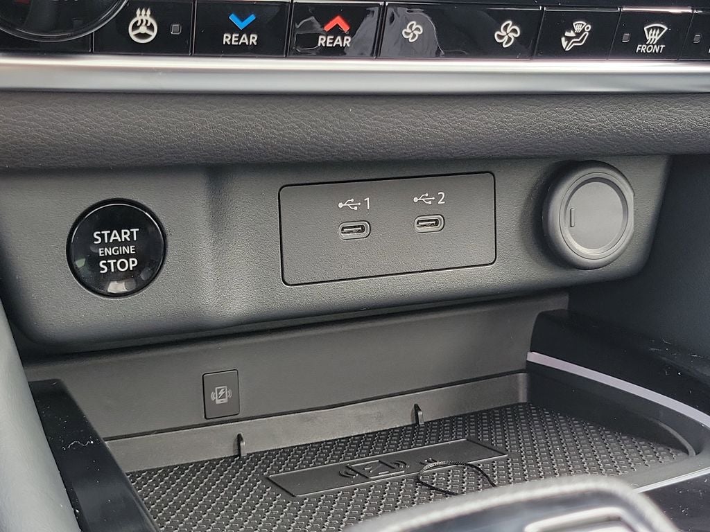 2026 Nissan Rogue Platinum Premium