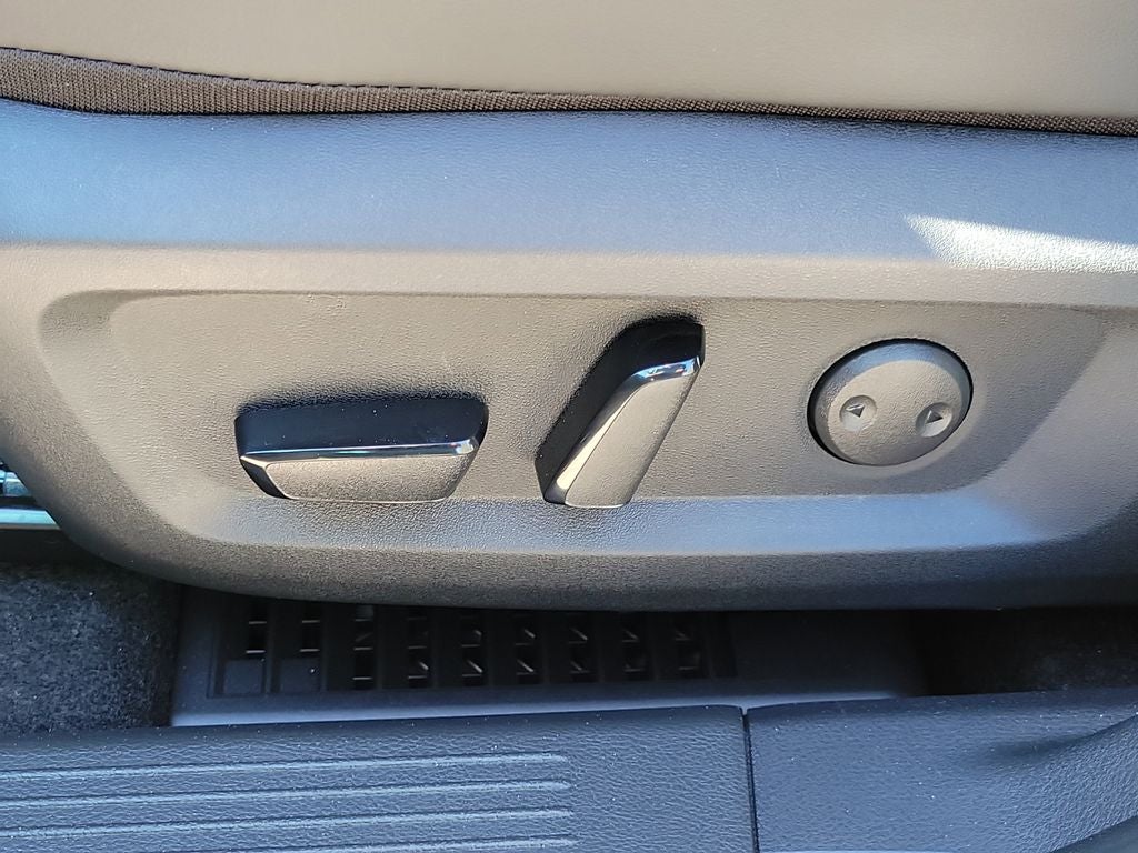 2026 Nissan Rogue Platinum PREMIUM