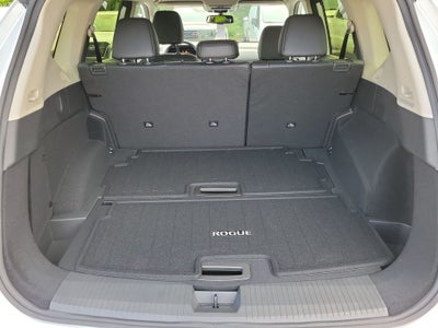 2026 Nissan Rogue Platinum Premium