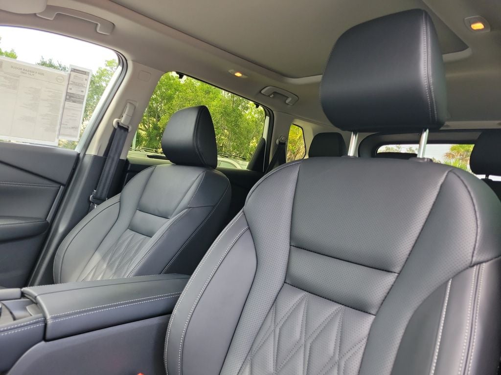 2026 Nissan Rogue Platinum Premium