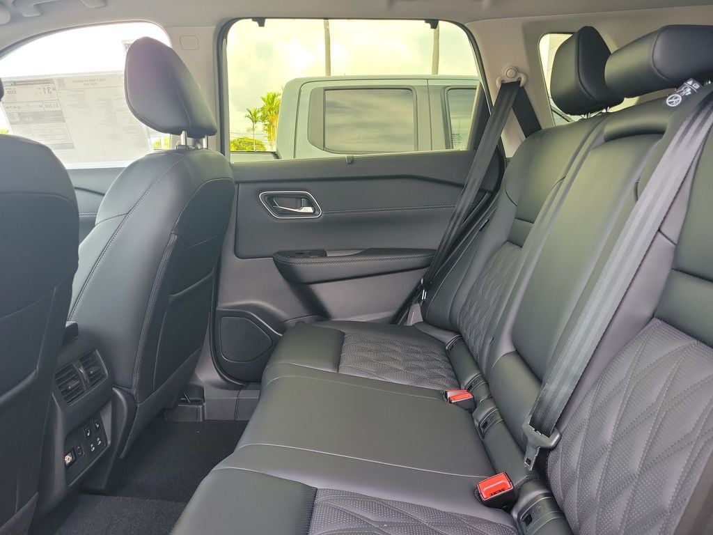 2026 Nissan Rogue Platinum PREMIUM