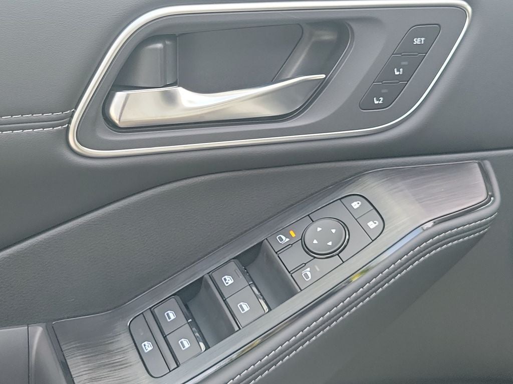 2026 Nissan Rogue Platinum PREMIUM