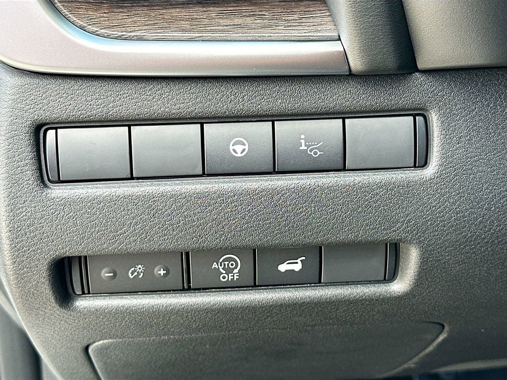 2026 Nissan Rogue Platinum Premium