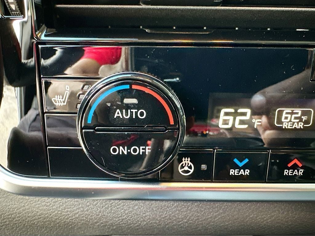 2026 Nissan Rogue Platinum Premium