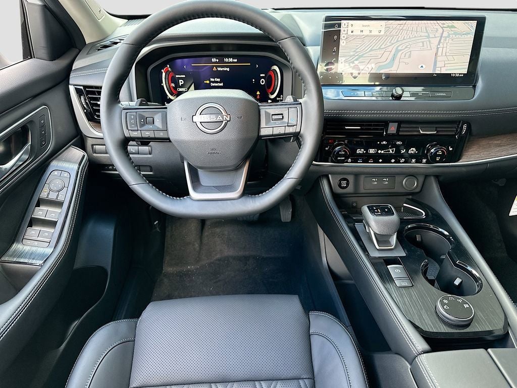 2026 Nissan Rogue Platinum Premium