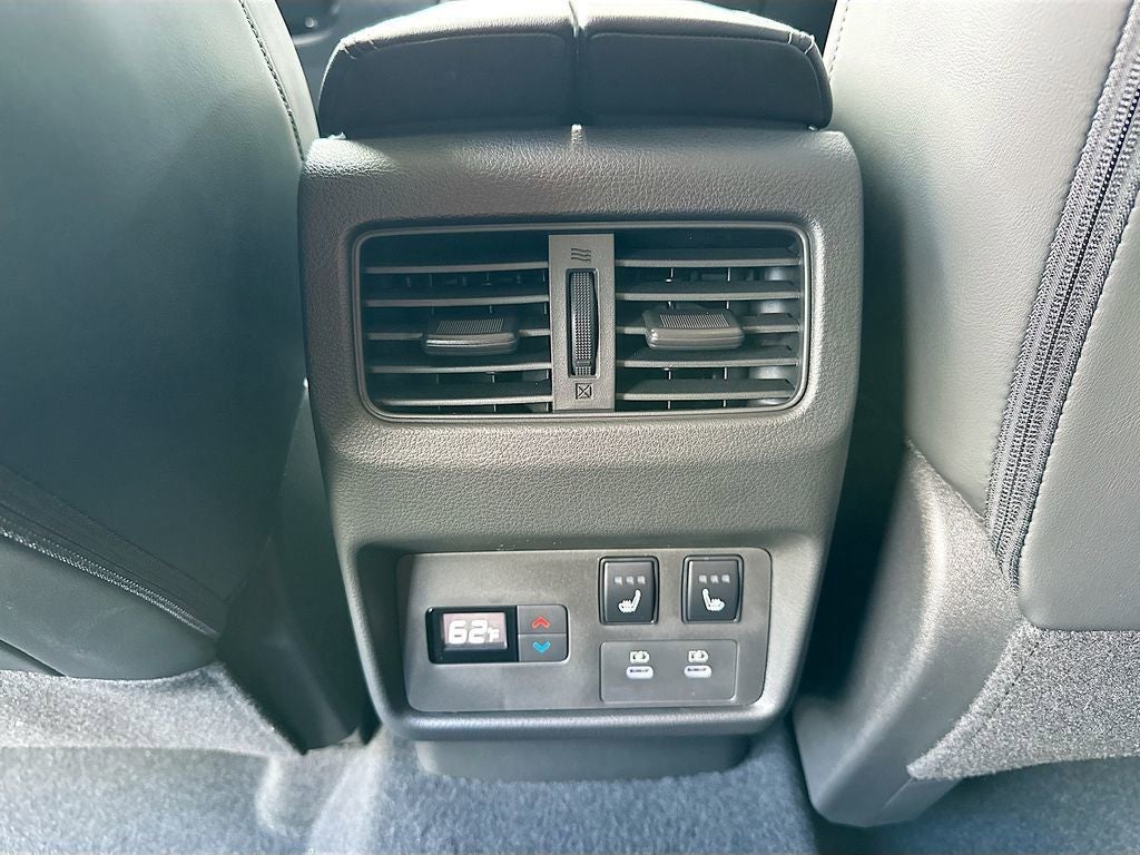 2026 Nissan Rogue Platinum Premium