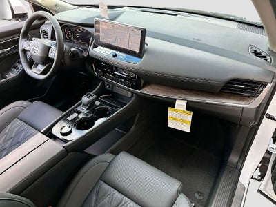 2026 Nissan Rogue Platinum Premium