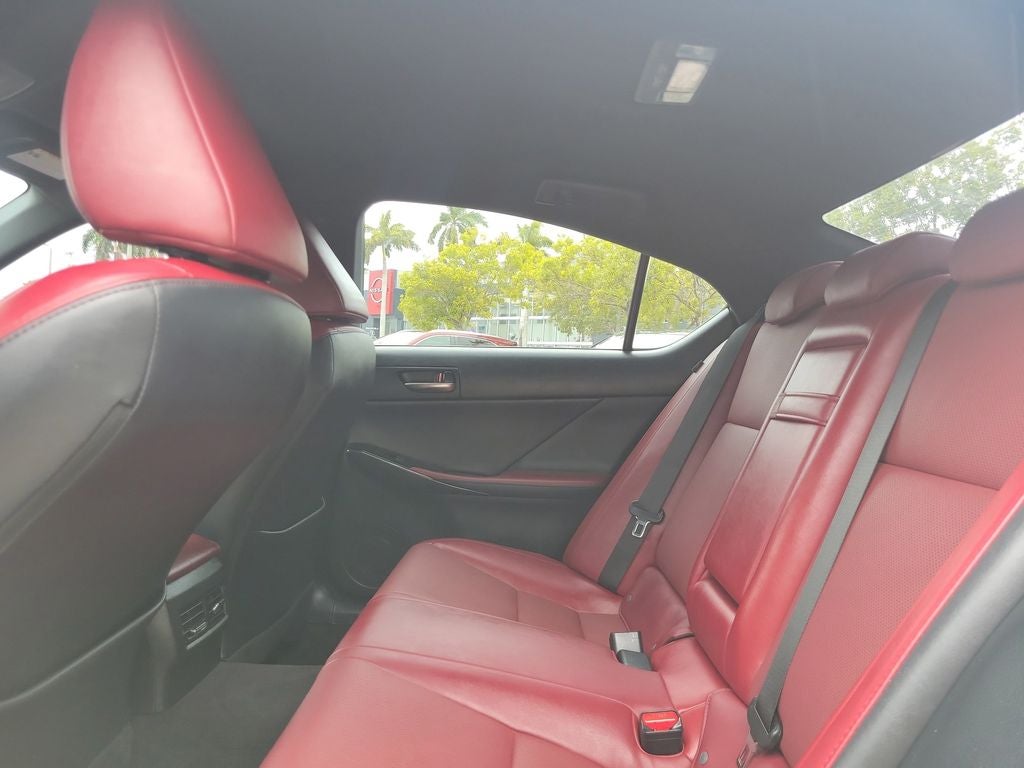 2022 Lexus IS 300