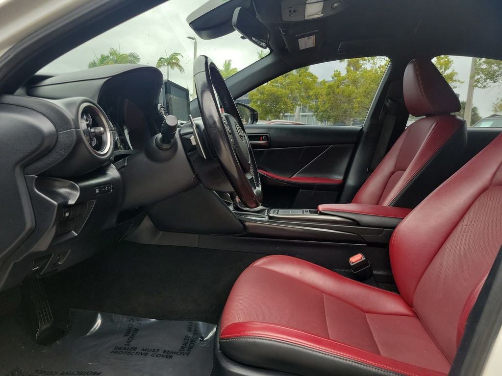 2022 Lexus IS 300