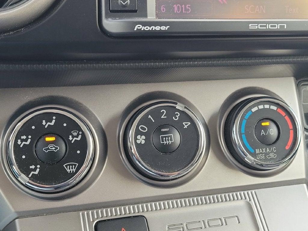2013 Scion xB Base