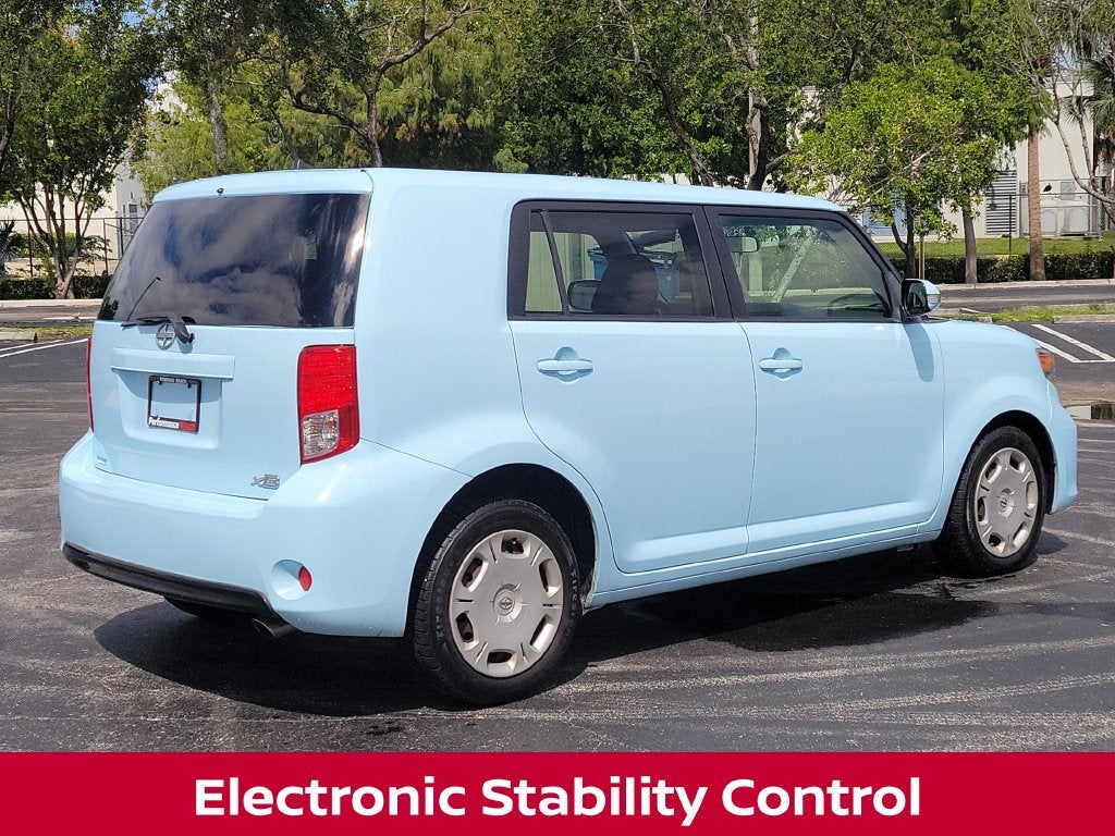 2013 Scion xB Base