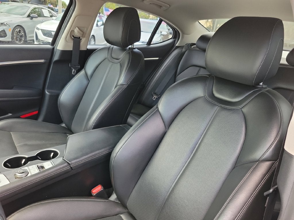 2020 Genesis G70 2.0T