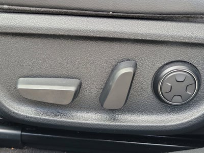 2020 Genesis G70 2.0T