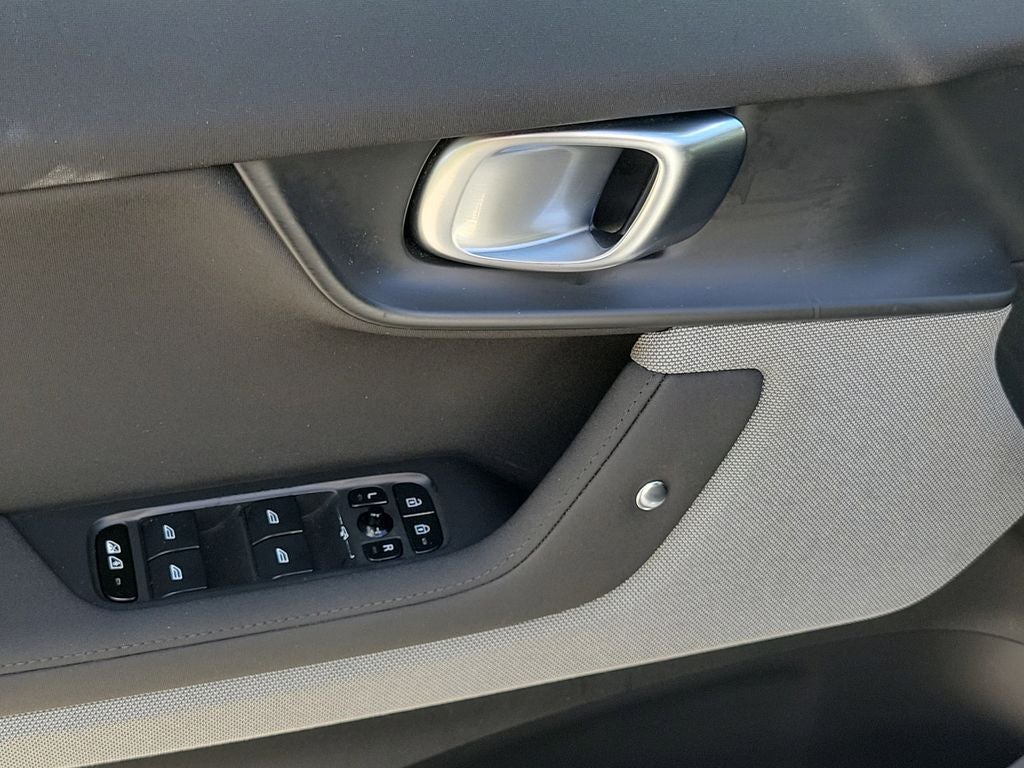 2022 Polestar 2 Long Range Dual Motor