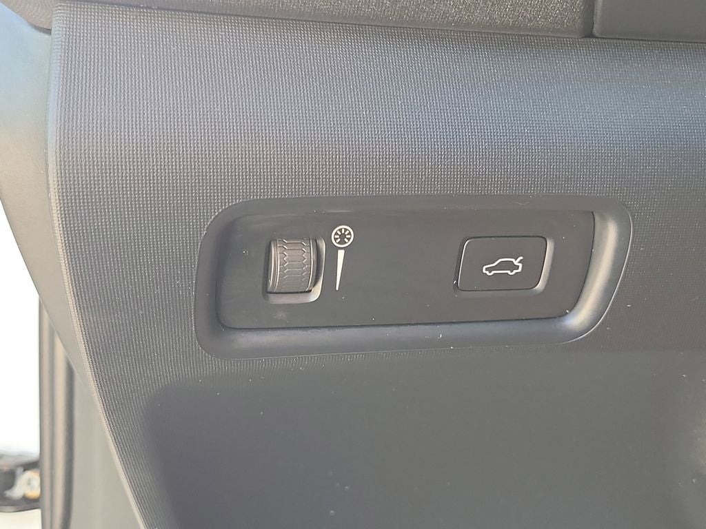 2022 Polestar 2 Long Range Dual Motor