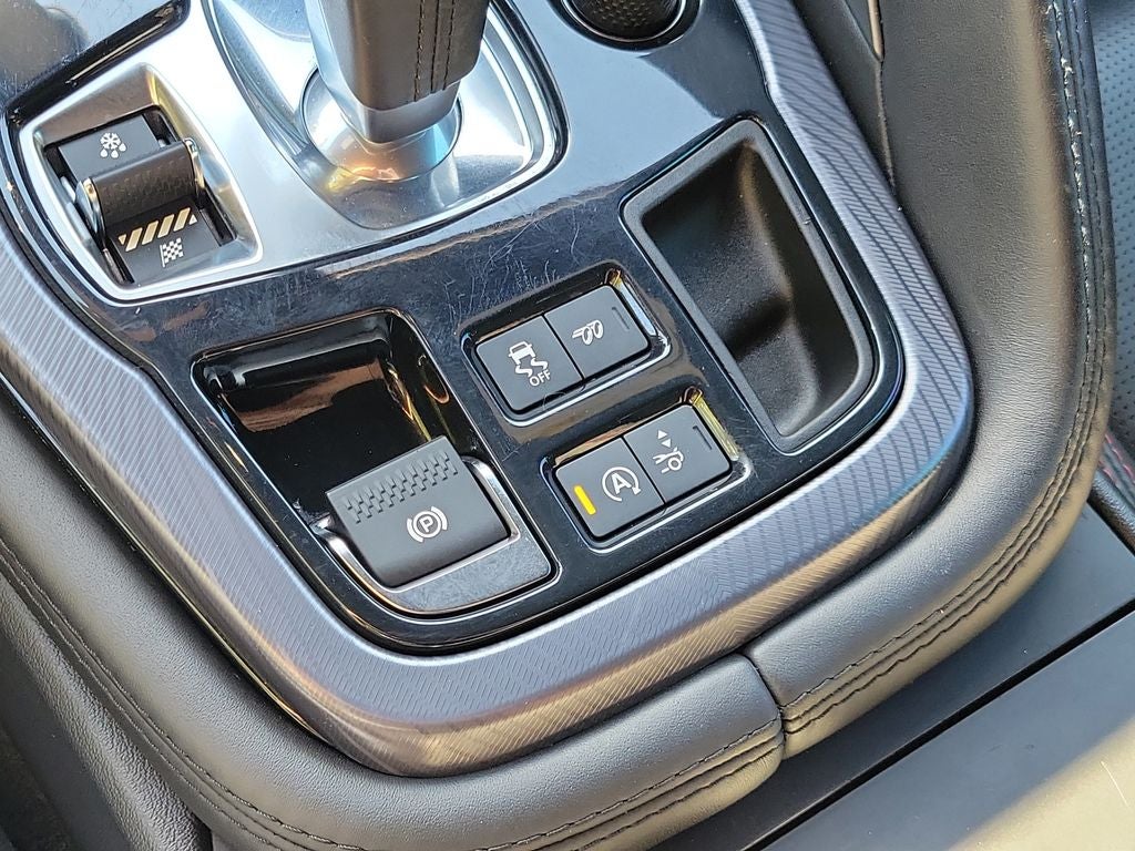 2018 Jaguar F-TYPE R-Dynamic AWD