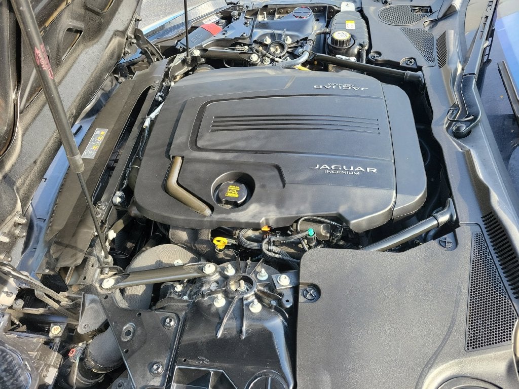 2020 Jaguar F-TYPE P300