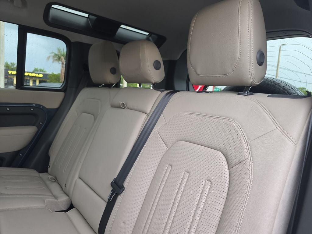 2021 Land Rover Defender 110 S