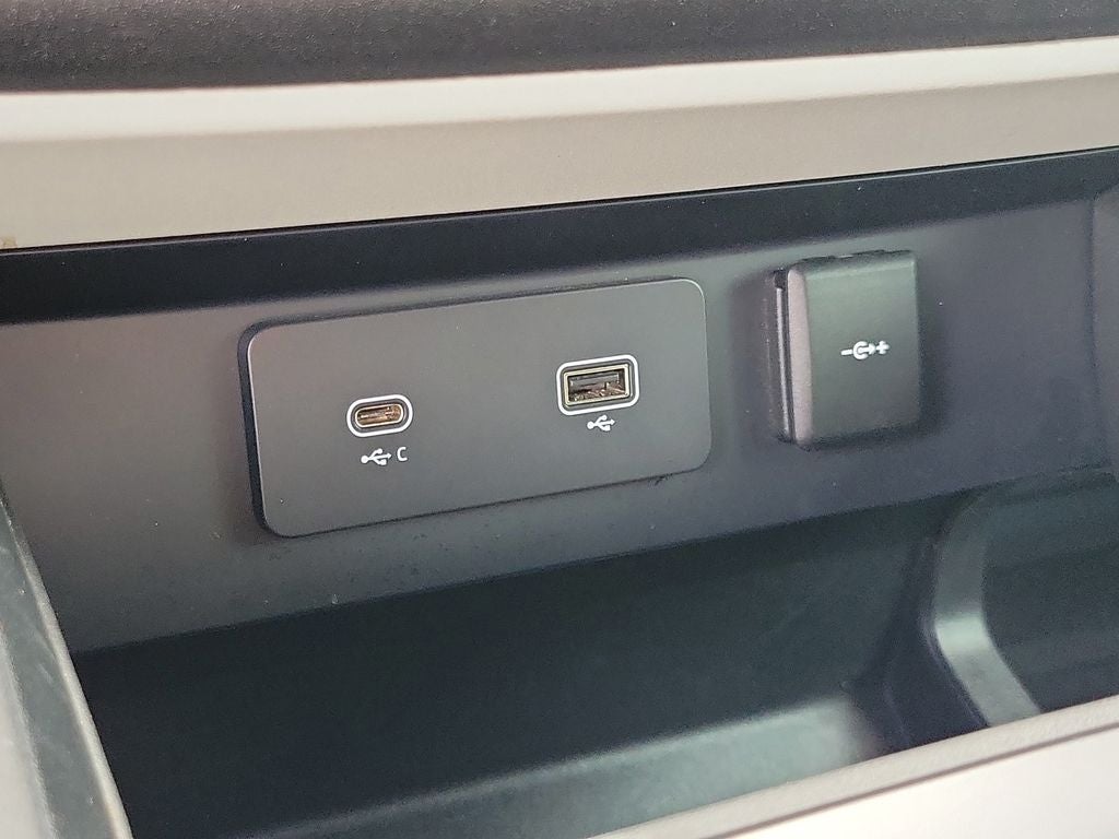 2021 Land Rover Defender 110 Standard