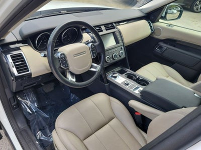 2017 Land Rover Discovery SE