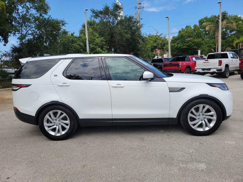 2017 Land Rover Discovery SE