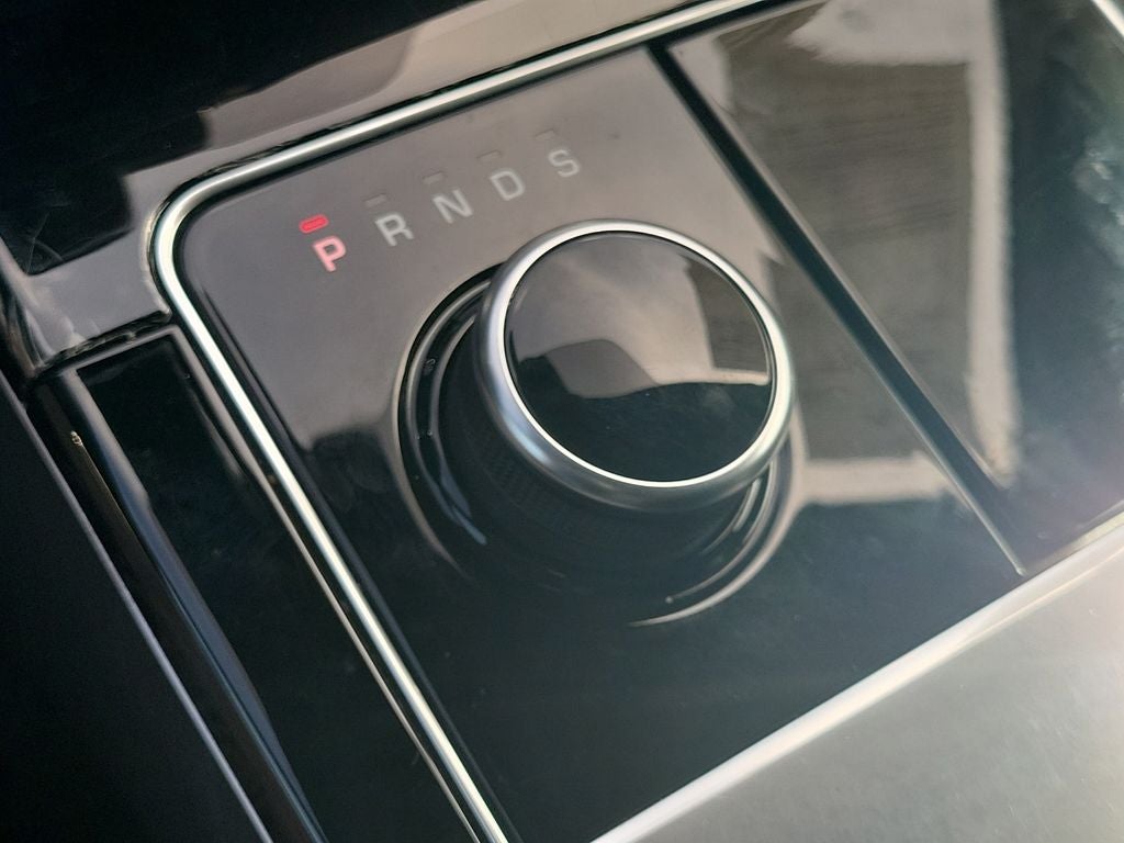 2018 Land Rover Range Rover Velar SE R-Dynamic