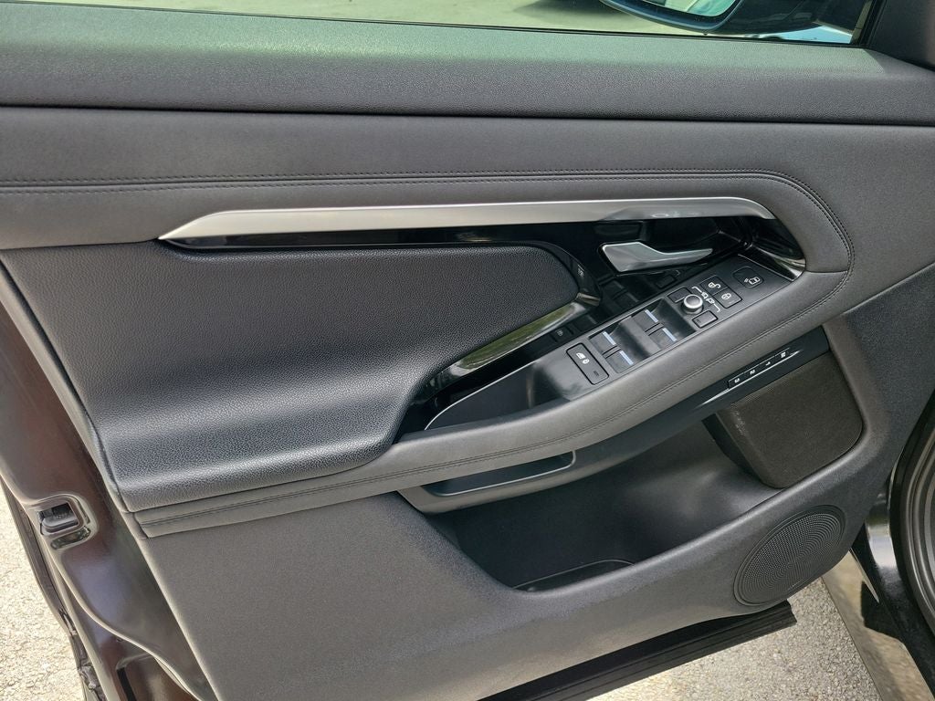 2020 Land Rover Range Rover Evoque SE