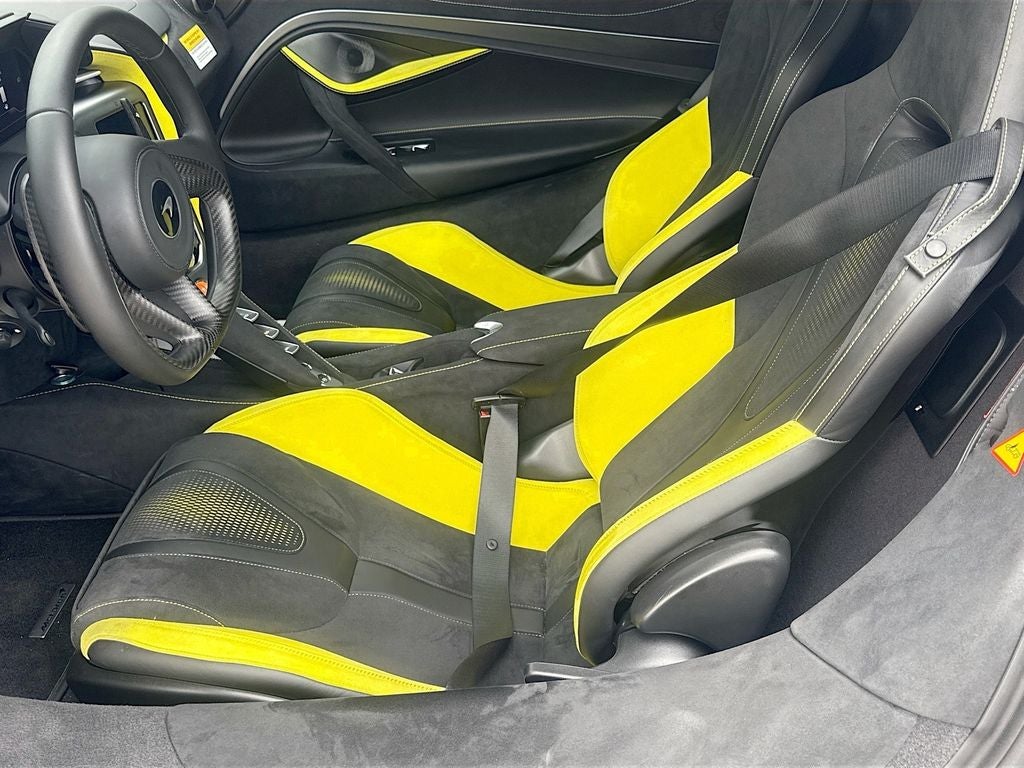 2025 McLaren 750S SPIDER